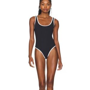 🆕 Solid & Striped The Annemarie One piece in Blackout